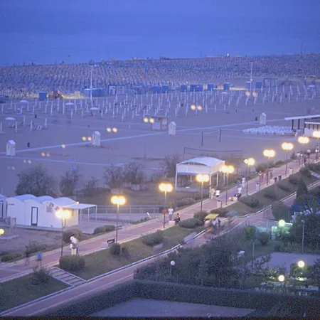 Апартаменты Isi *