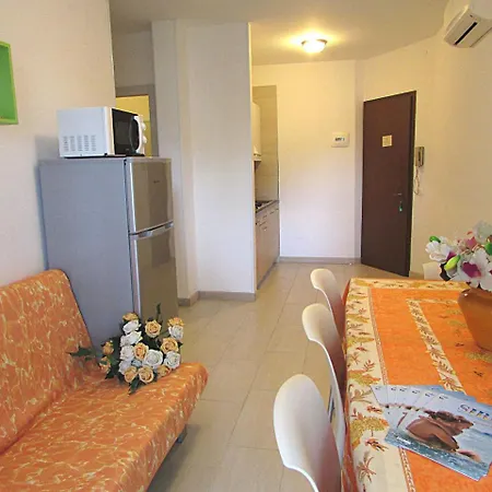 Isi Апартаменты